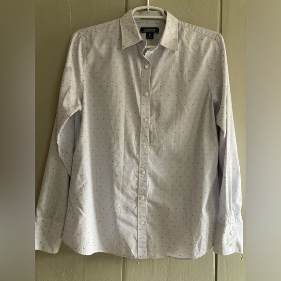 Lands' End Tops - LANDS' END Blue White textured SUPIMA cotton NO IRON button front Pinstripe 10